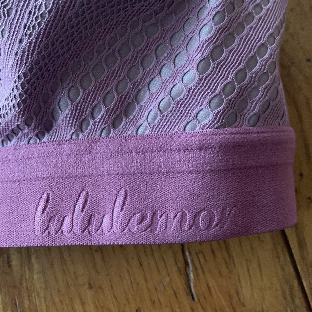 Lululemon Awake to Lace Bra Women’s Plumful/Smoky Blush Mauve Athletic Size 32C - Picture 3 of 8